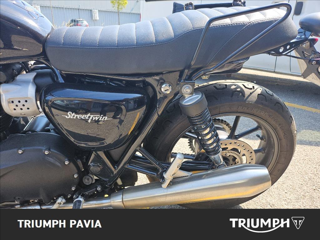 TRIUMPH Street Twin 900 