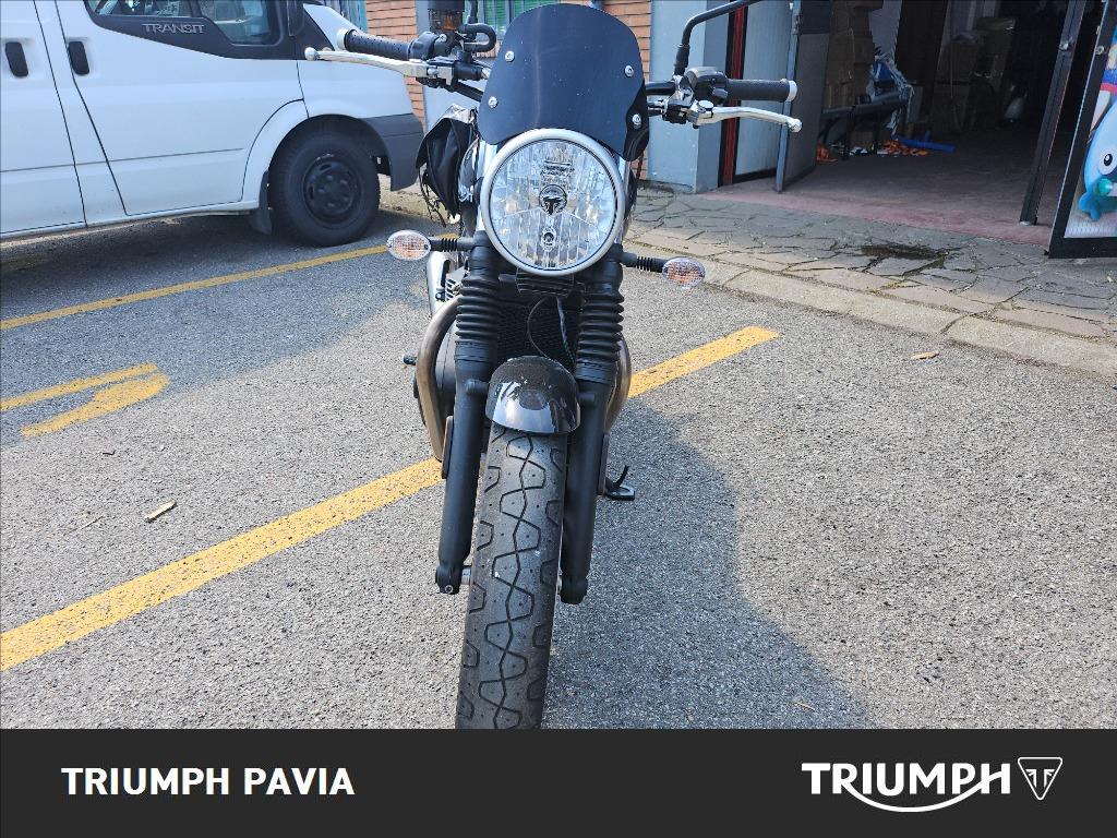 TRIUMPH Street Twin 900 